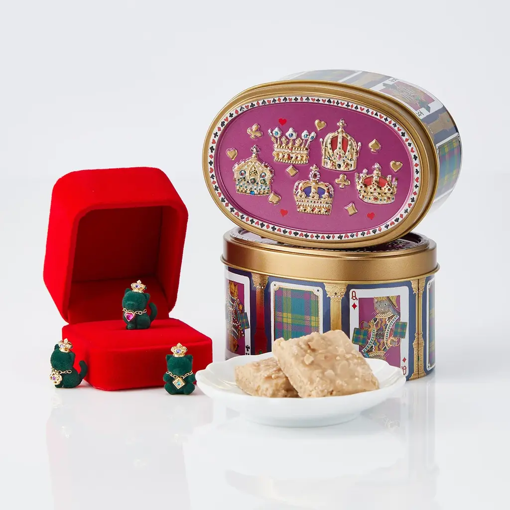 青山デカーボ初の店舗を伊勢丹新宿店にオープン！「ネコの宝石」付きの店舗限定『ネコのトランプ缶』も新発売 画像 2