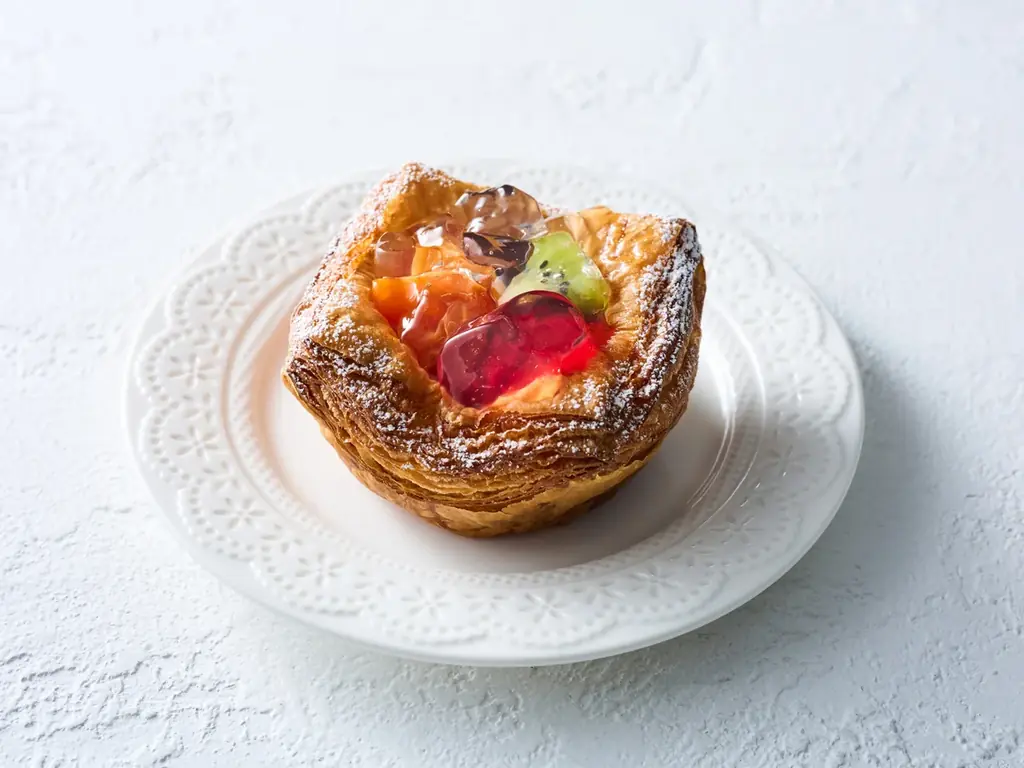 JR大宮駅「エキュート大宮/大宮 ノース」「アメジスト」や「エメラルド」などの宝石をイメージした、グラススイーツが限定・新発売！「初夏のプリズム～心おどるきらめき集めました～」フェア初開催！ 画像 7