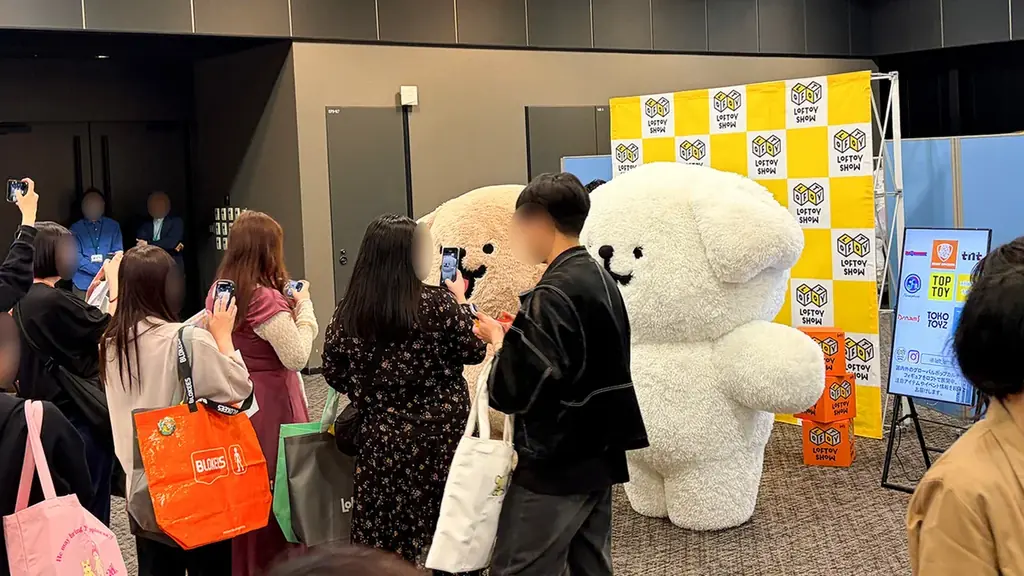 モルチーズ、ロフトの「ロフト FUN!FUN!SEOUL 2026SS」「Kコスメフェスティバル」のメインビジュアルに選定 画像 7