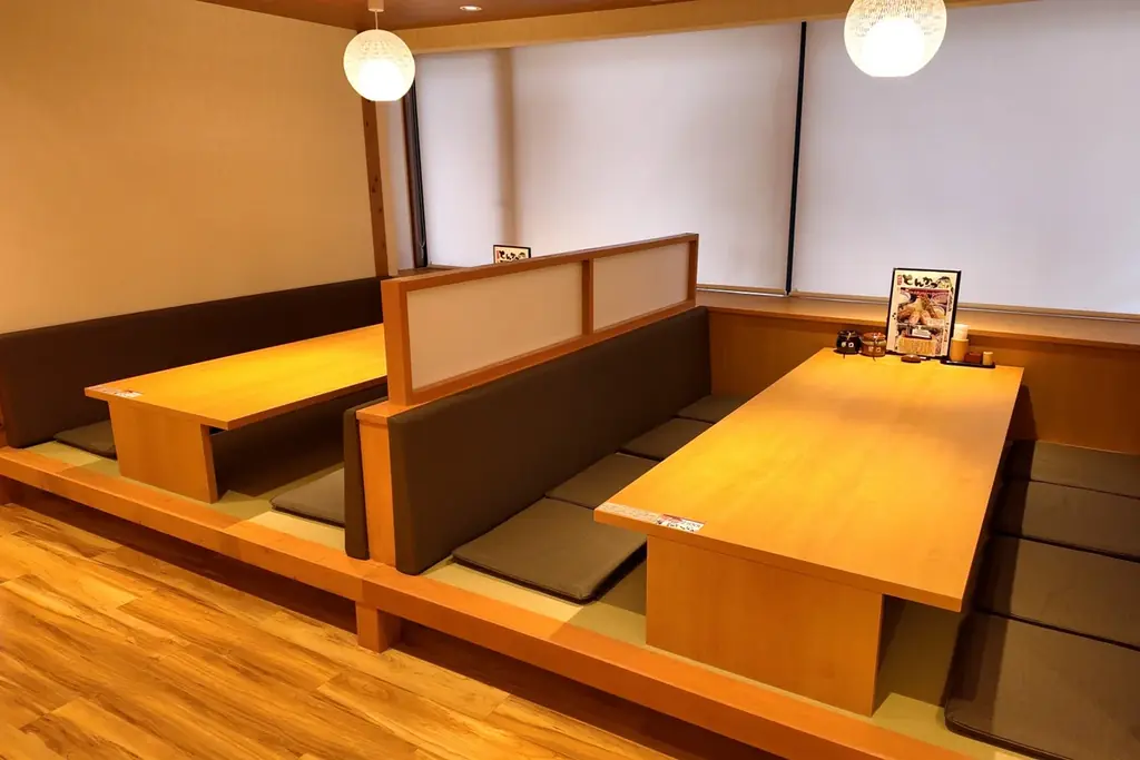 【 千葉市初 】揚げたての「熟成とんかつ」を、おかわり無限の “新潟産コシヒカリ” と共に。和歌山で90年以上愛される行列店『厚切りとんかつ よし平 東千葉店』が、4/28（火）誕生！ 画像 12