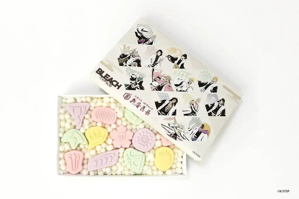 4月28日発売｜BLEACHと亀屋良長の和三盆13個箱