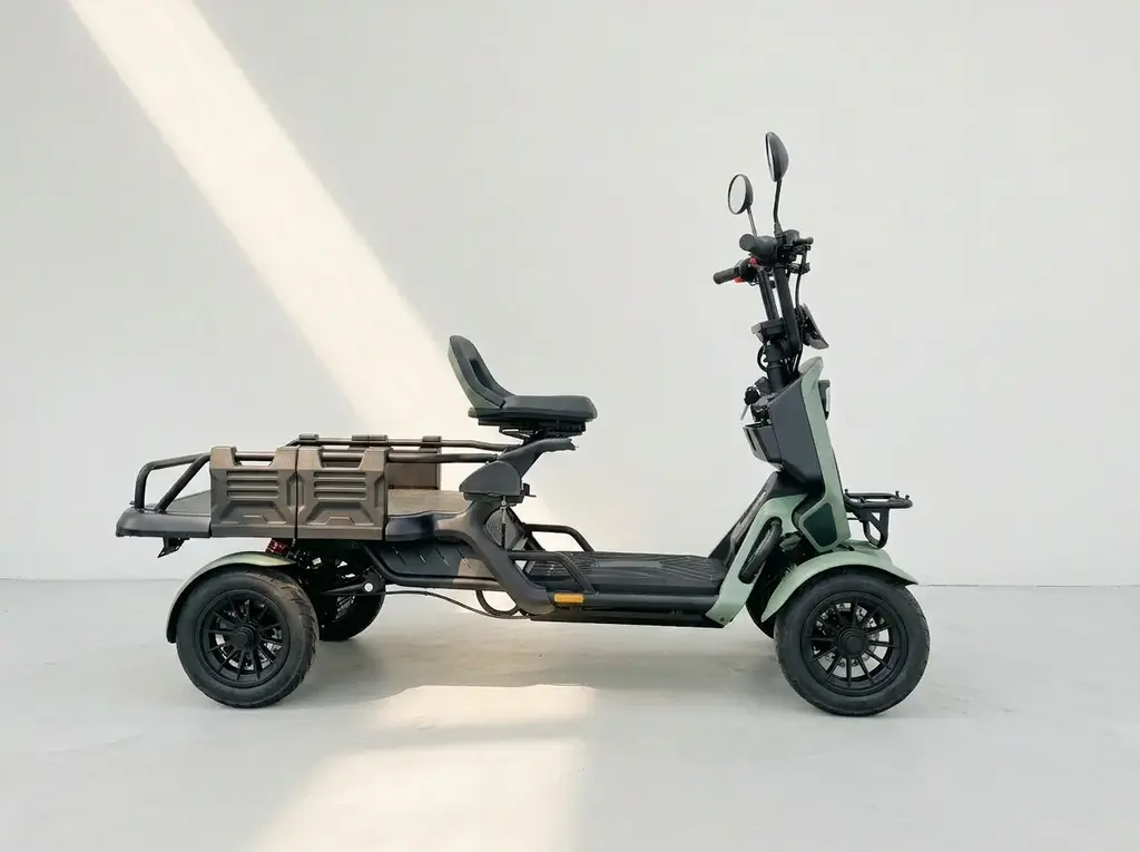 【最大約100km走行】“小さな軽トラ”4輪電動バイク『ブレイズ イーカーゴ』に専用オプション2製品が登場 画像 11