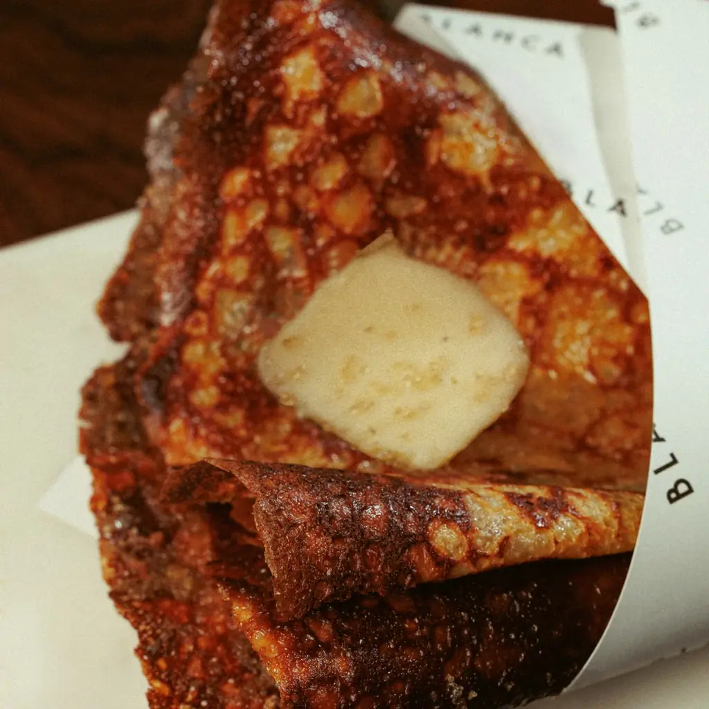 プレミアムスイーツ「BLANCA（ブランカ）」ついに海外初出店が決定！麻布台ヒルズで人気を博した“焦げを楽しむクレープ”を台湾・台北で再現。 画像 3