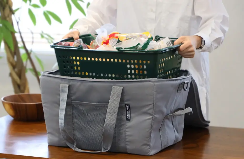 【大ヒットにつき再入荷！】猛暑のレジャーも買い物もこれひとつ！カゴごとすっぽり入る本格保冷のクーラーバッグ 画像 2