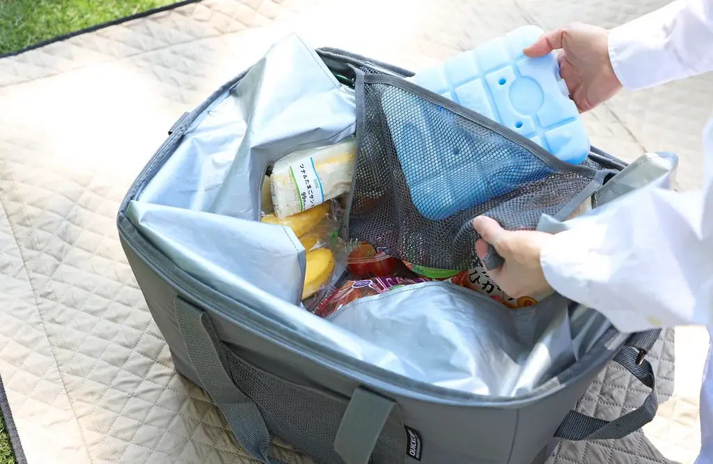 【大ヒットにつき再入荷！】猛暑のレジャーも買い物もこれひとつ！カゴごとすっぽり入る本格保冷のクーラーバッグ 画像 5