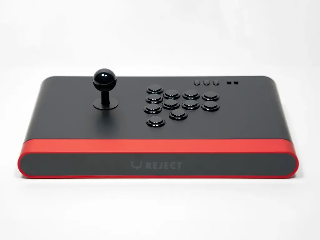 株式会社REJECT、ハイタニ氏監修のアーケードコントローラー「REJECT Arcade Controller」全4モデル 5月1日予約発売開始 画像 3