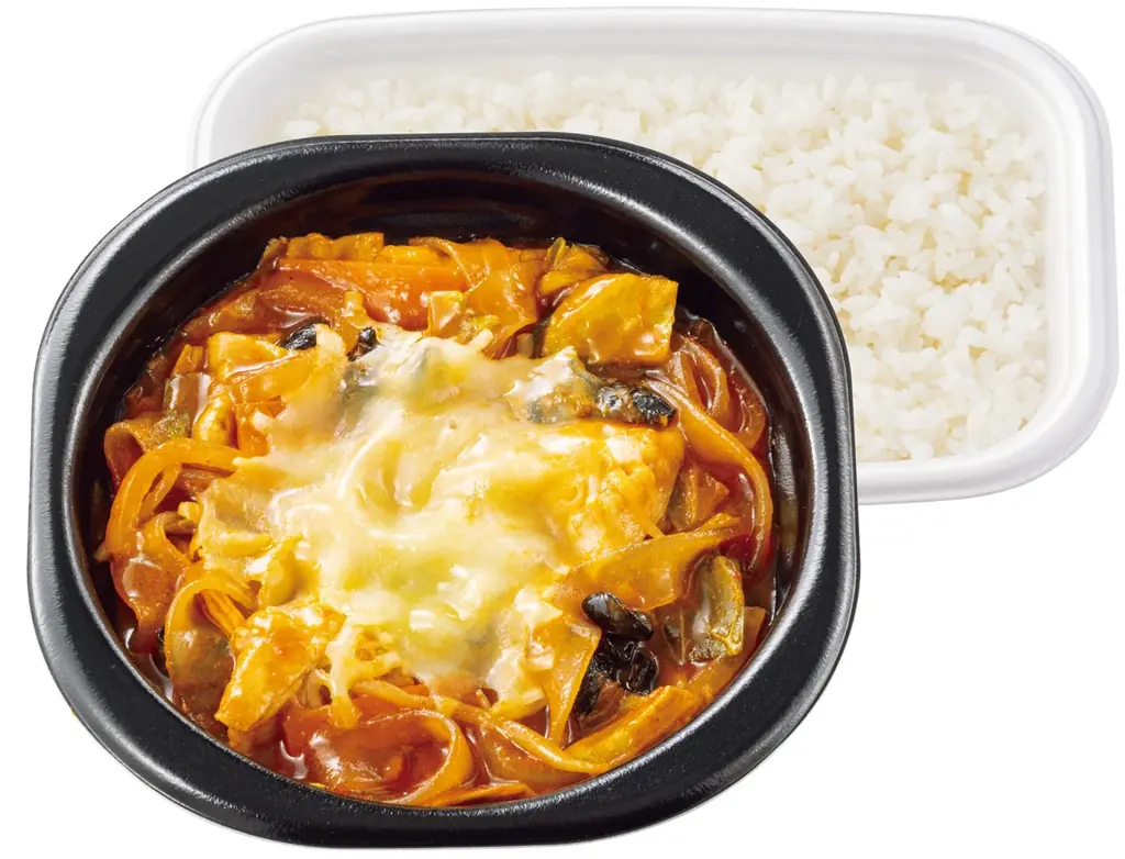 「ほっともっと」CANDY TUNEの新ビジュアル公開！“旨辛アジアフェア第2弾”『麻辣湯弁当』『チーズ麻辣湯弁当』『ガパオライス』『ガパオまぜ麺』新発売 画像 7