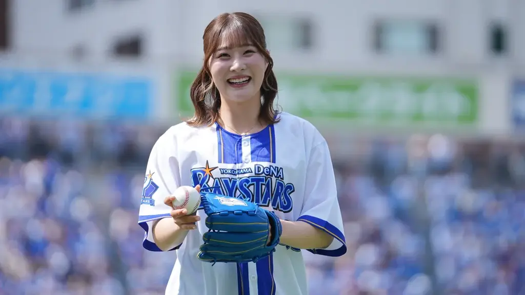 女子プロゴルファー・都玲華が初のプロ野球始球式に登板！『スポーツ観るなら！ U-NEXT DAY』DeNAベイスターズ vs. 読売ジャイアンツ戦にて 画像 1
