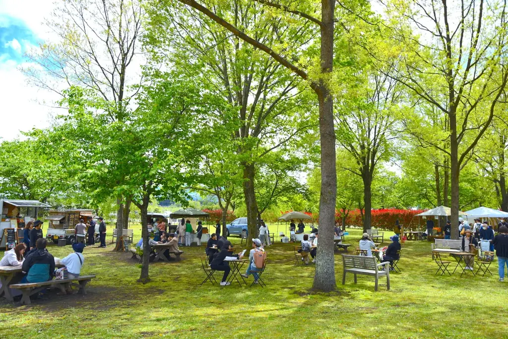 森のクラフトピクニック