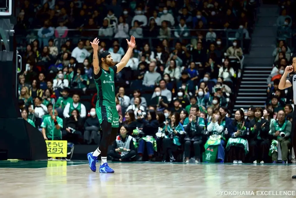 【横浜エクセレンス】「#1 トレイ・ボイドIII」「りそなグループ B.LEAGUE 2025-26 B2リーグ戦」得点王 受賞！ 画像 4