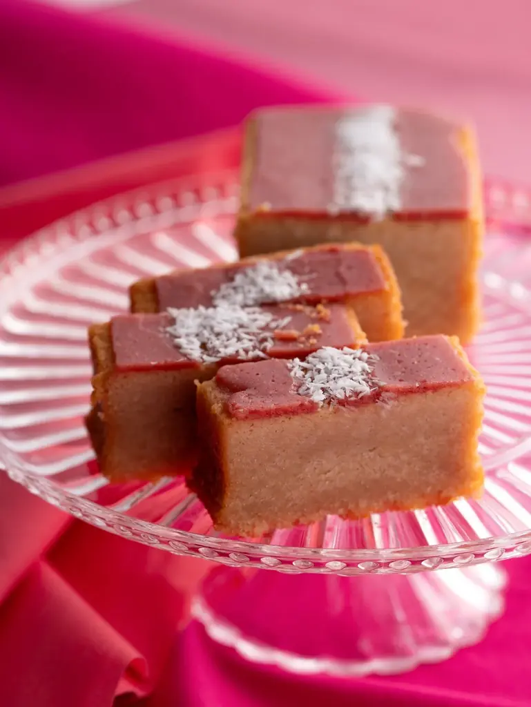 夏を先取り！成城石井が南国フルーツ「グァバ」に注目！自社輸入「ピンクグァバピューレ」を使用した9商品が4月29日（水）より続々登場 画像 6