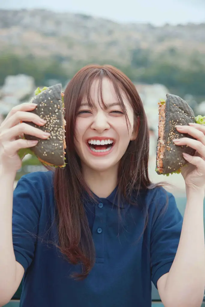 乃木坂46 金川紗耶1st写真集、6月30日(火)発売決定！“やんちゃん”の魅力が詰まった1冊。 画像 3