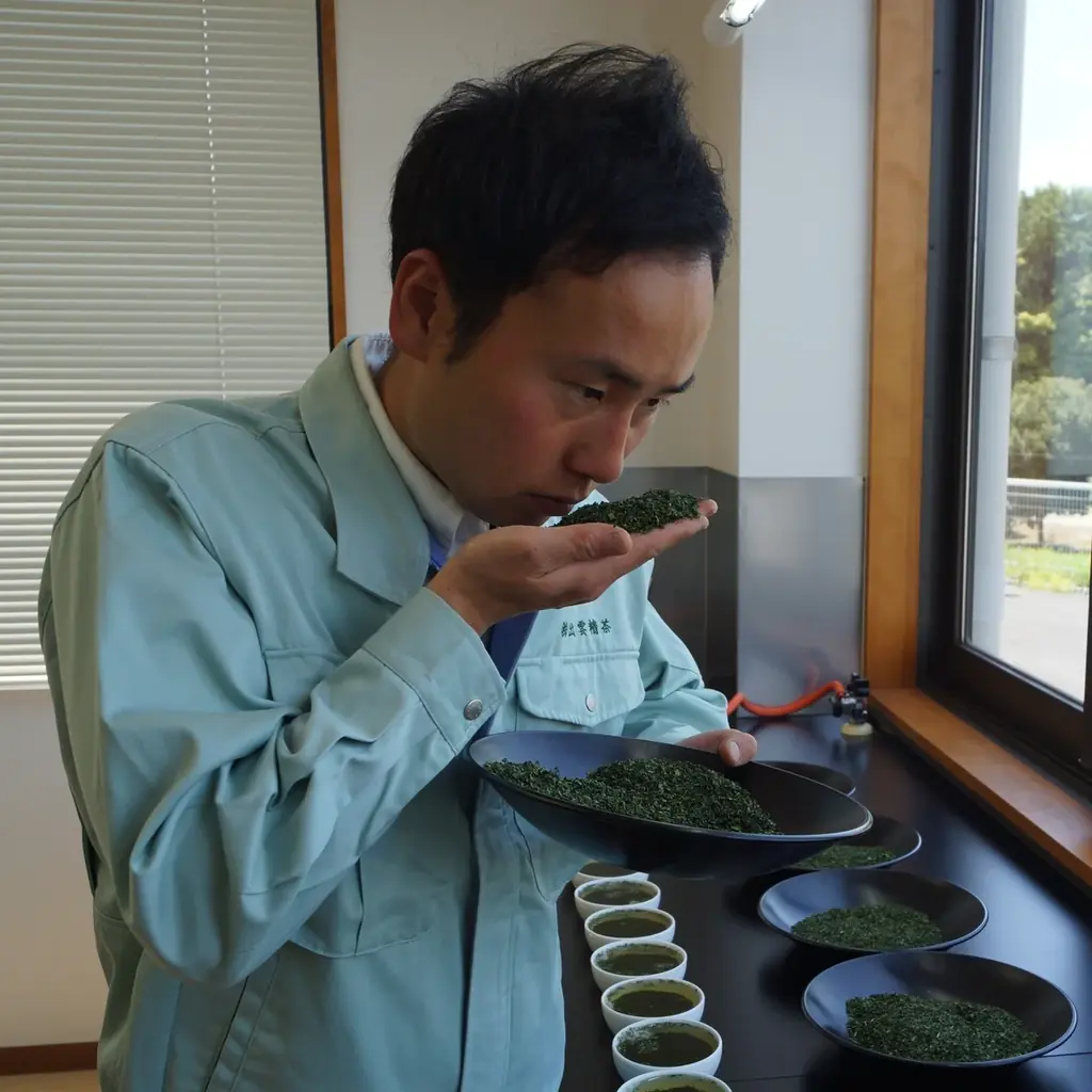ファミリーマート限定「冷やして食べる とろけるくりーむパン 出雲抹茶」4月28日（火）販売開始、毎年好評の抹茶フレーバーがさらに味わい深く 画像 6
