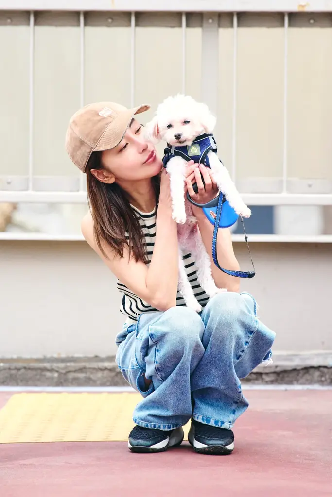 【新刊エッセイ】人生がしんどい人へのエール！ もうすぐ46歳、元祖崖っぷちアイドル『熊切あさ美』は這い上がる。いじめ・挫折・病気…全部抱えたままでも前に進めた理由 画像 8