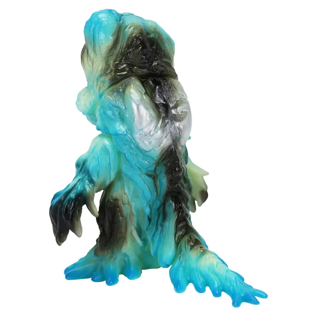 キャラクタートイ専門店「宇宙船」にて、人気のCCP ミドルサイズシリーズ「ヘドラ」の限定カラーレトロソフビフィギュアが発売中！ 画像 4