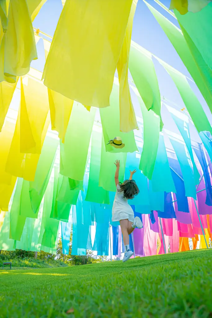 見て、遊んで、食べて。全部が主役のGWへ。【びわこ箱館山】　130匹の鯉のぼり×100m虹色スライダー×苺パフェ 画像 14