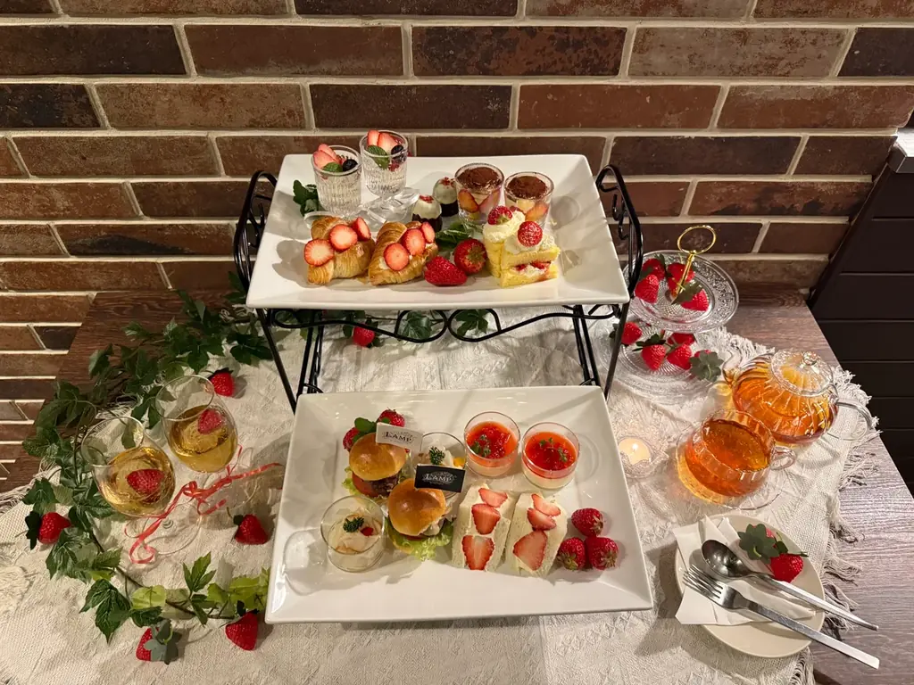 見て、遊んで、食べて。全部が主役のGWへ。【びわこ箱館山】　130匹の鯉のぼり×100m虹色スライダー×苺パフェ 画像 7