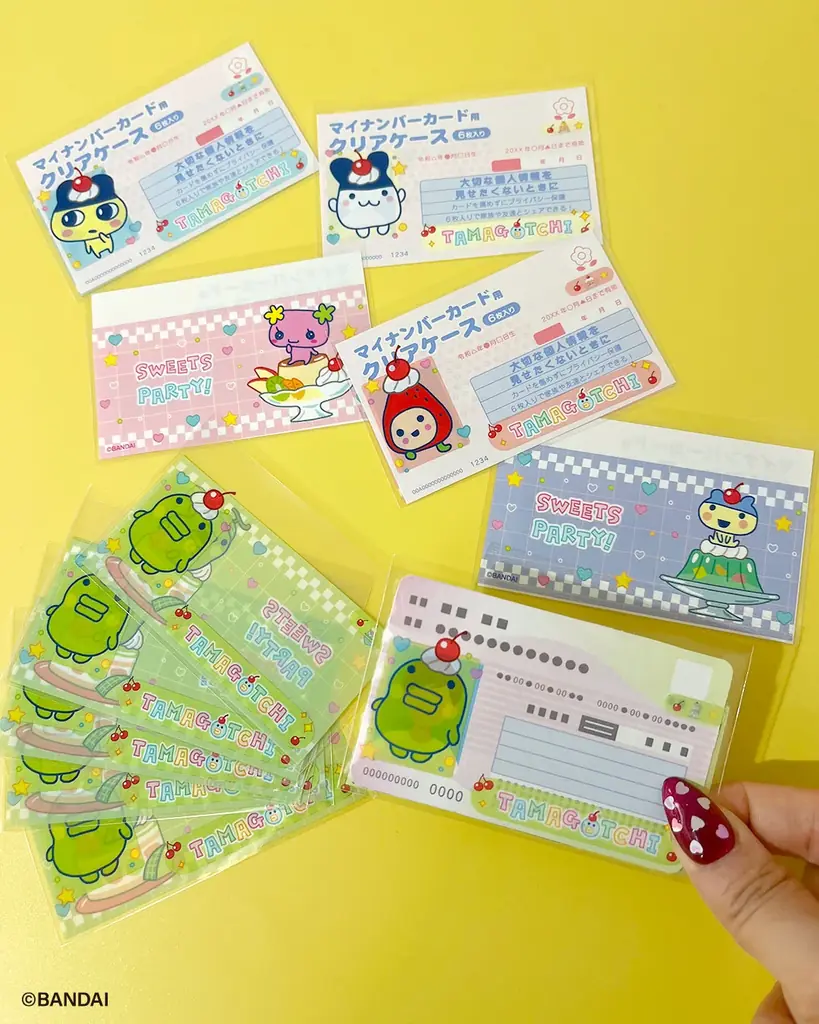 今年で30周年！「たまごっち」×サンキューマートのコラボレーション雑貨が全品390円（税込429円）で新登場！“スイーツパーティー”がテーマの限定デザインで5月下旬より発売 画像 5