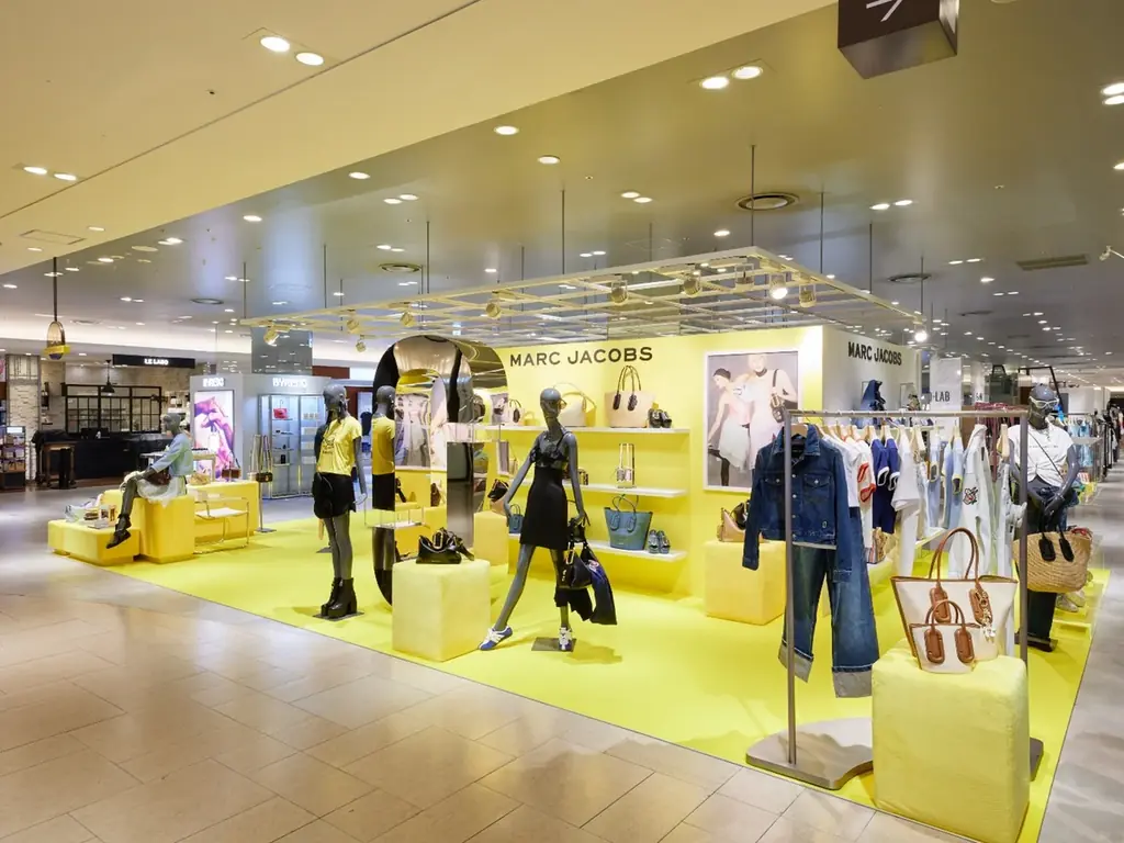 阪急うめだで体験 マーク ジェイコブス J MARCポップアップ