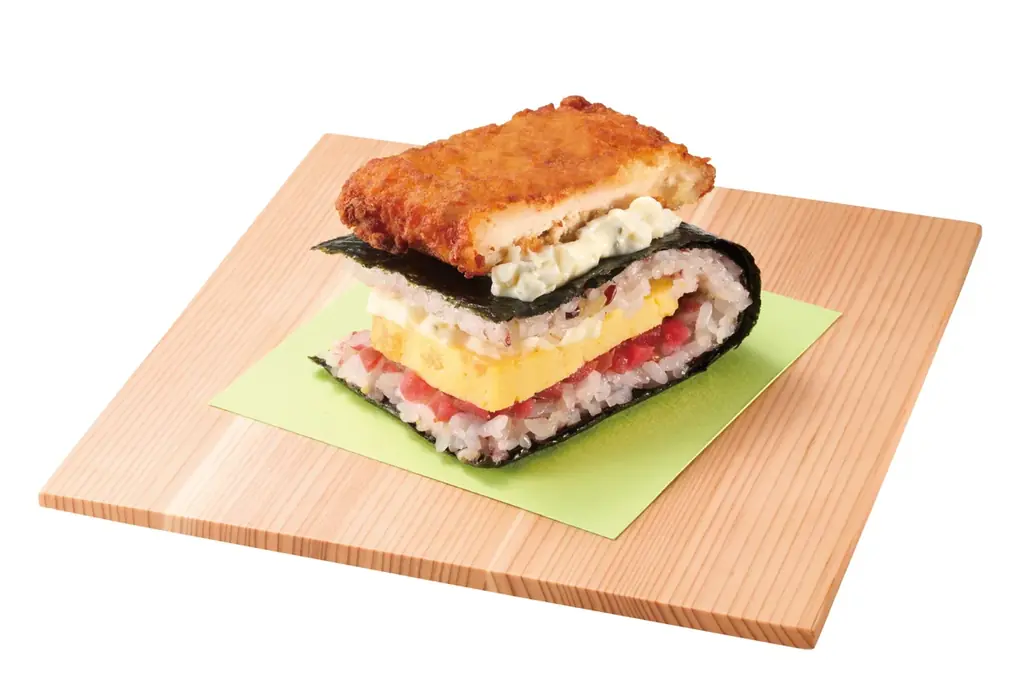 ほっかほっか亭の万博グルメ『ワンハンドBENTO』が新大阪駅へ初進出！JR新大阪駅 新幹線改札内 店舗にて5月1日（金）より1ヶ月間限定販売します。 画像 3