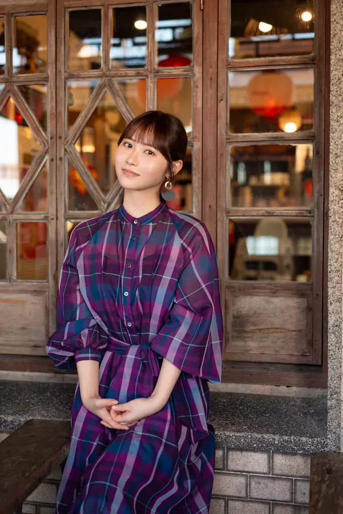 【イベント開催】小野六花デビュー6周年記念写真集『6』発売記念お渡し会を6月6日に開催！ 画像 3