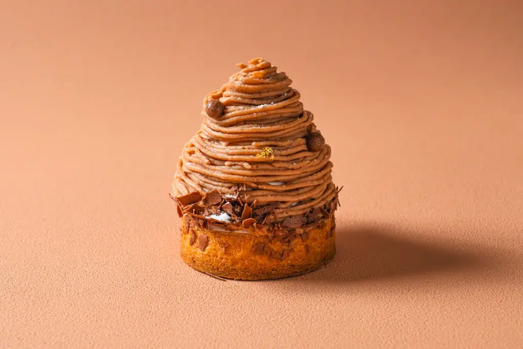 【新作・リニューアルケーキ全8種を新発売】ペストリーシェフ監修の沖縄素材×フランス菓子の逸品も加えて一挙発売 | 沖縄・ラグナガーデンホテル 画像 2
