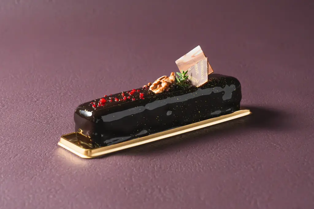 【新作・リニューアルケーキ全8種を新発売】ペストリーシェフ監修の沖縄素材×フランス菓子の逸品も加えて一挙発売 | 沖縄・ラグナガーデンホテル 画像 5