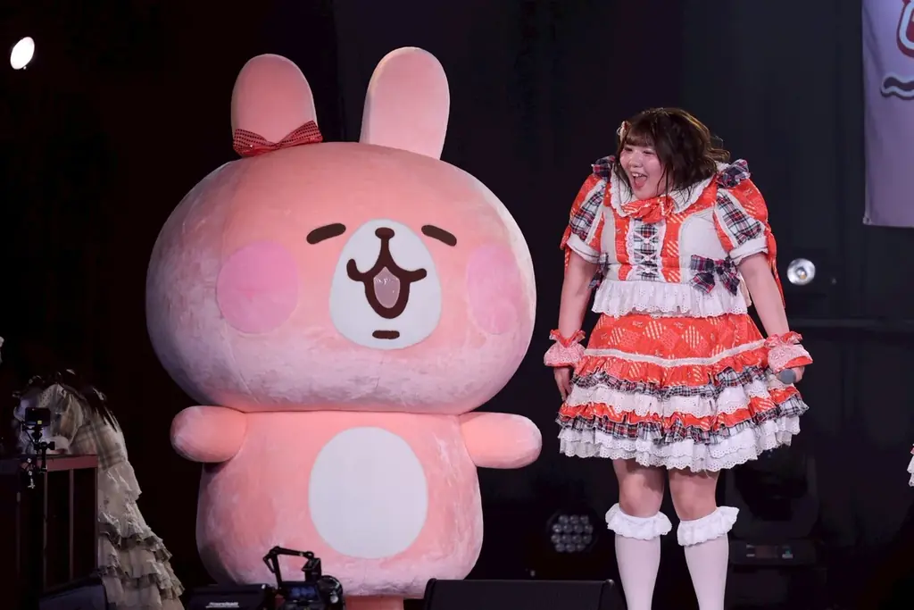 びっくえんじぇるが8周年記念ライブを開催！　AKB48とのコラボ、生誕祭＆富士急ハイランドライブも決定！ 画像 11