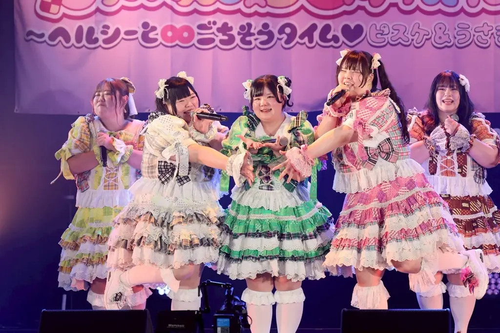 びっくえんじぇるが8周年記念ライブを開催！　AKB48とのコラボ、生誕祭＆富士急ハイランドライブも決定！ 画像 17