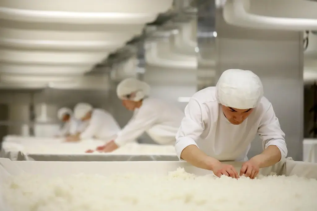 日本橋三越本店で広がる今までにない空間。獺祭を“観て”アートを“味わう”美味体験。「アートと獺祭、獺祭とアート」5月13日(水)より開催。 画像 2