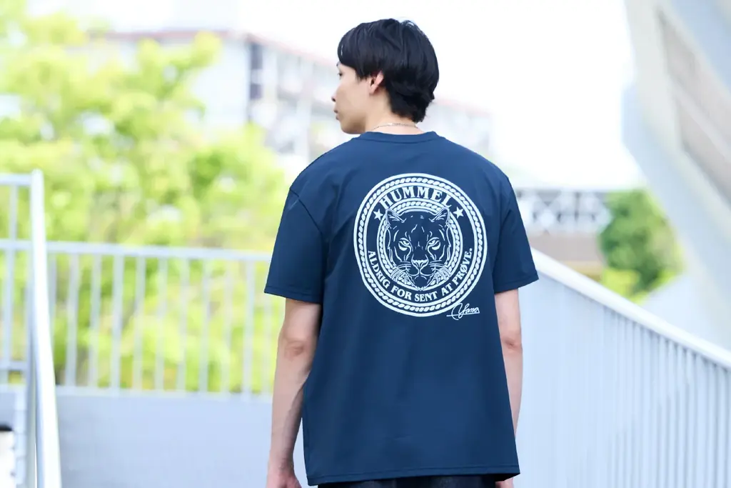 ヒュンメル×山内晶大、「いつでも挑戦できる」とメッセージを送るコラボTシャツ 画像 2