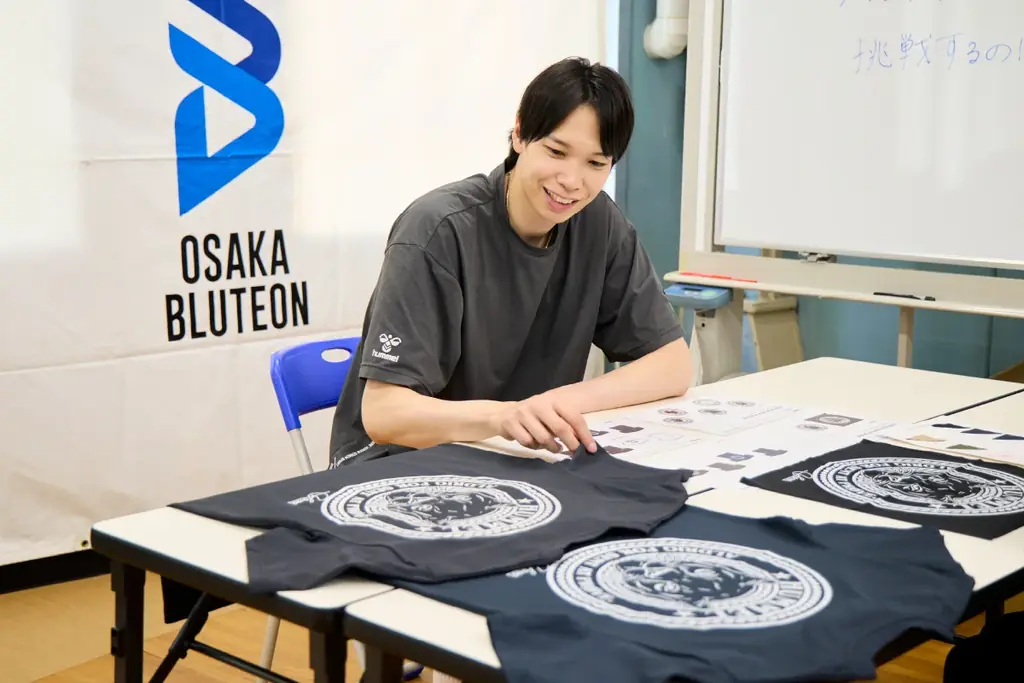 ヒュンメル×山内晶大、「いつでも挑戦できる」とメッセージを送るコラボTシャツ 画像 5