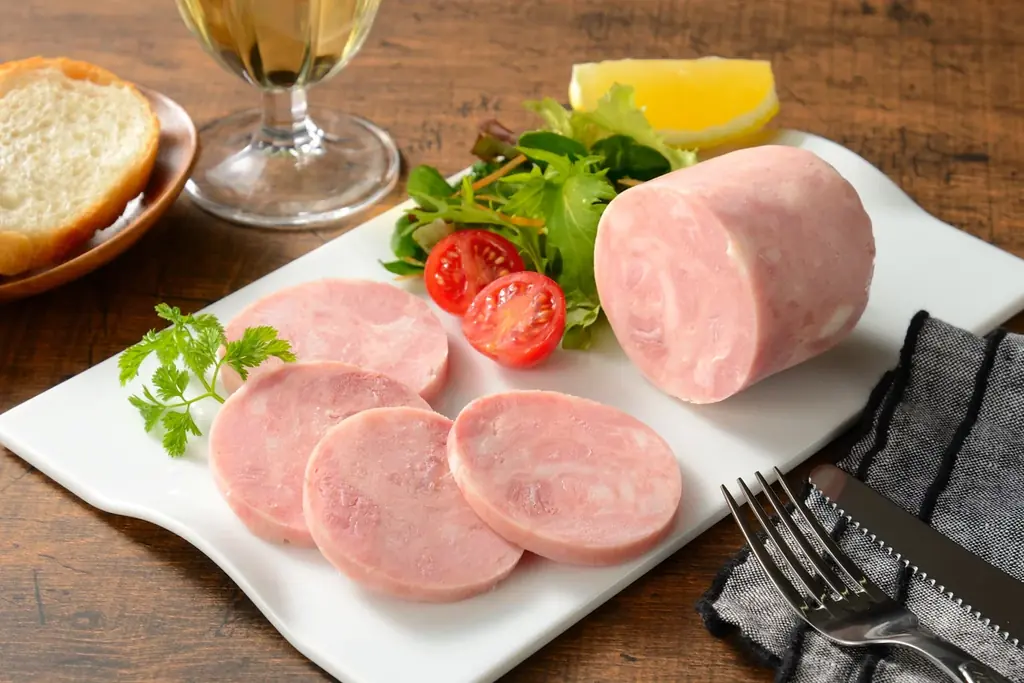 コロナ禍で売上9割減から、7億円へV字回復した老舗精肉店。ブランド豚「純白のビアンカ」を武器に、全国展開へ向けた販売パートナーを募集 画像 3