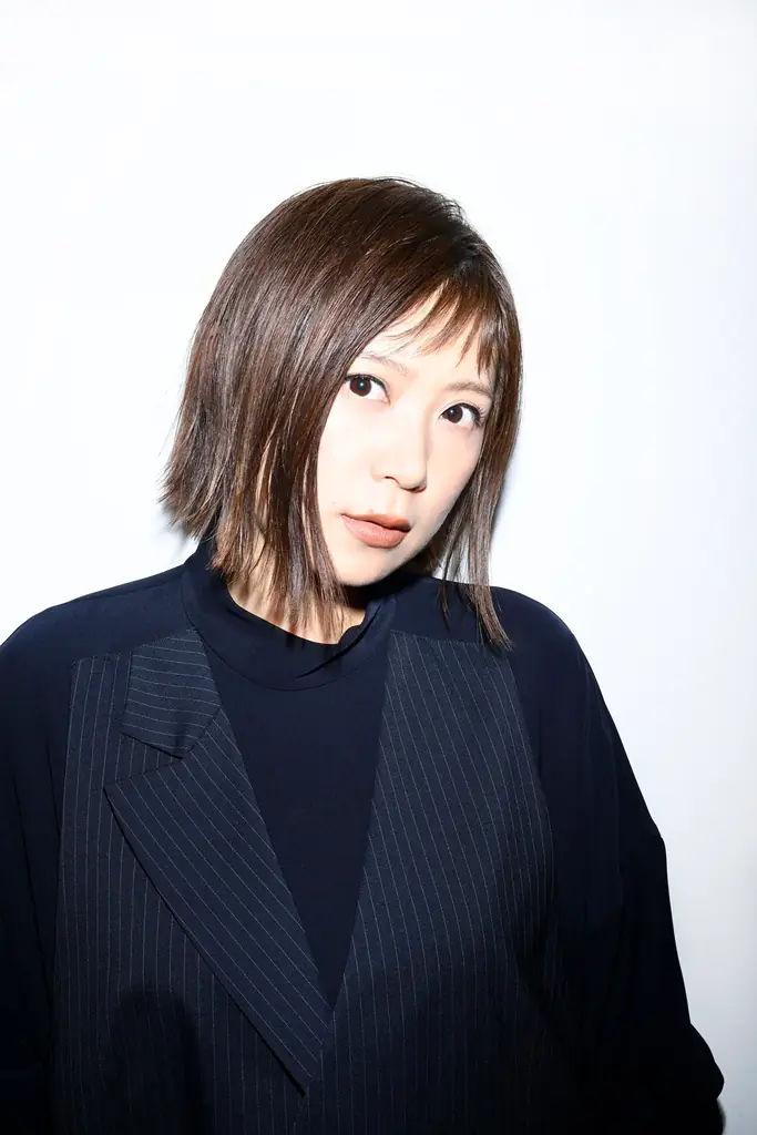俳優 奈緒さん × デビュー20周年 絢香さん 初タッグ「レバウェル」新CM、5月11日(月)より放映開始 画像 10