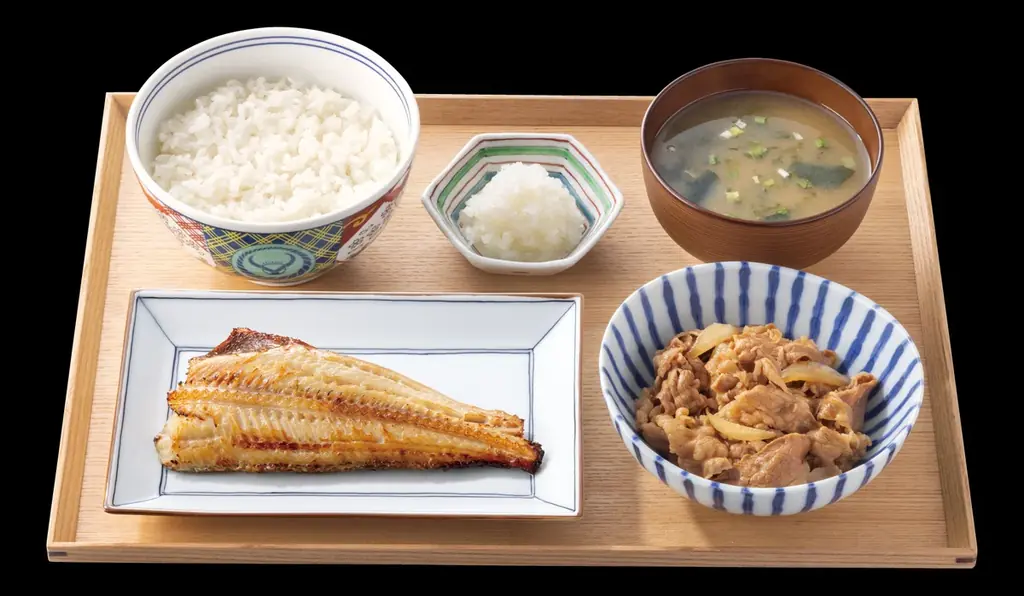 吉野家、贅沢な味わいの『絶品牛重』新発売 画像 4