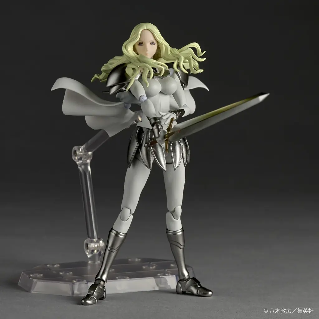 『CLAYMORE』より、「組織」最強の女戦士、微笑みのテレサがアクションフィギュアに！ 画像 2