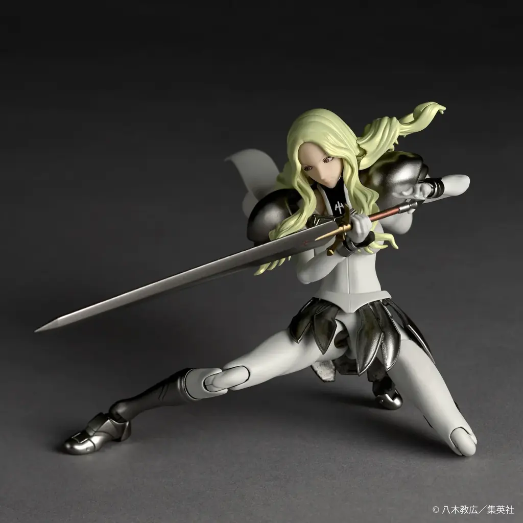 『CLAYMORE』より、「組織」最強の女戦士、微笑みのテレサがアクションフィギュアに！ 画像 3