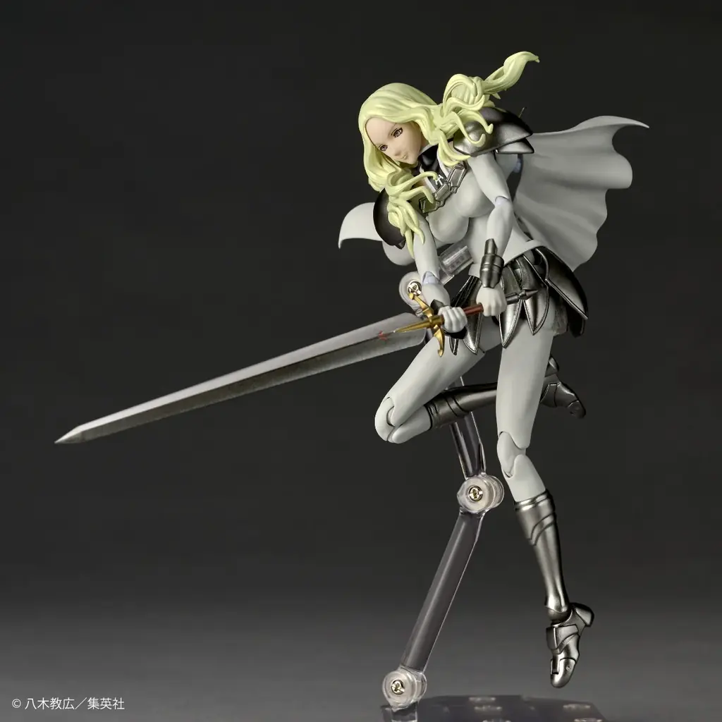 『CLAYMORE』より、「組織」最強の女戦士、微笑みのテレサがアクションフィギュアに！ 画像 6