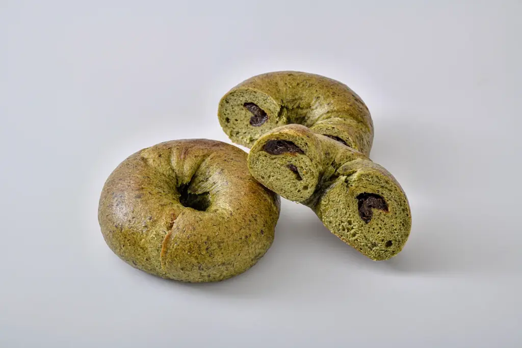 東京・池ノ上の人気ベーカリー「étéco bread」梶原シェフ　　　　　斬新な組み合わせでカリフォルニアプルーンの　　　　　　　　　　新たな魅力を引き出した期間限定メニューが登場 画像 2