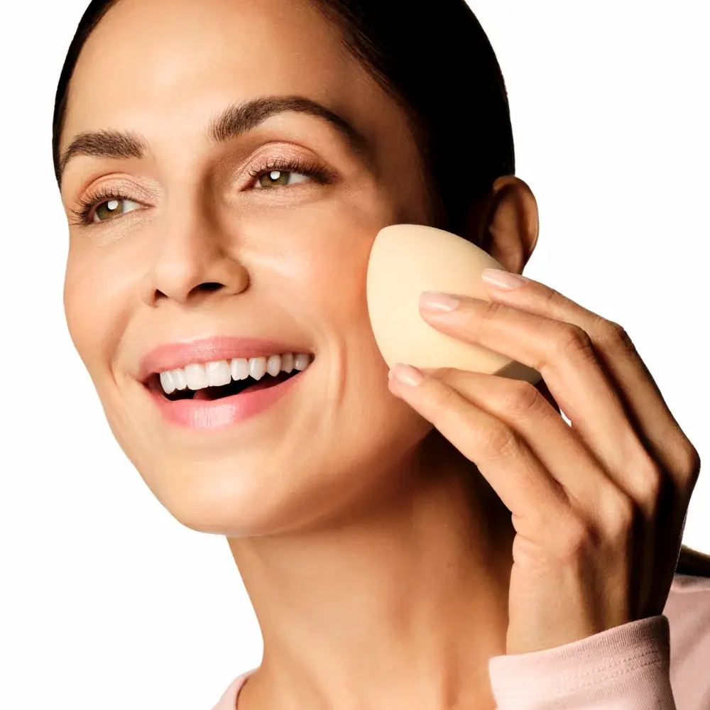 【メイクアップフォーエバー】“変化する肌に、変わらない美しさ”肌変化に寄り添うスキンフィット発想のファンデーション新発売！2026年5月21日(木) 画像 9