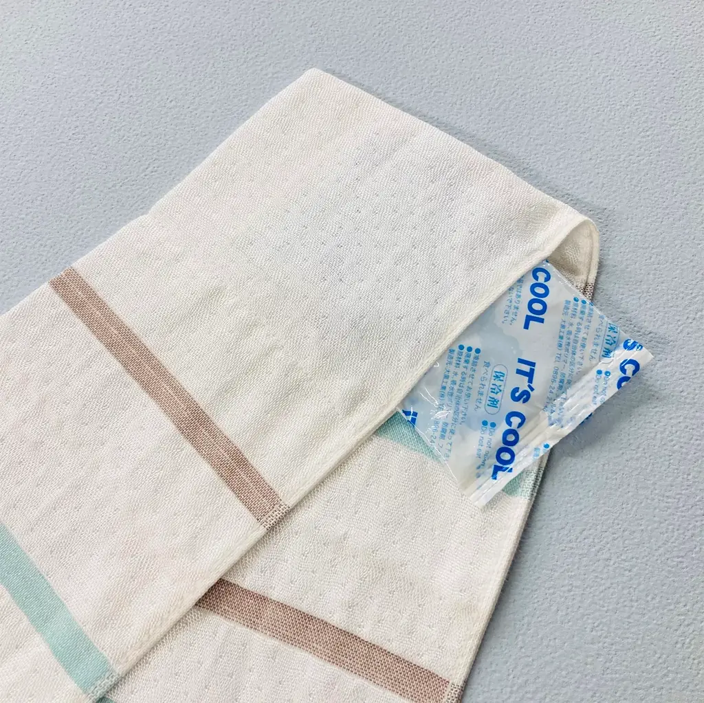 【服飾雑貨メーカー 川辺株式会社】 暑さ対策におすすめ！保冷剤を入れられるネックアイテム、接触冷感タオルハンカチ新作登場 画像 7