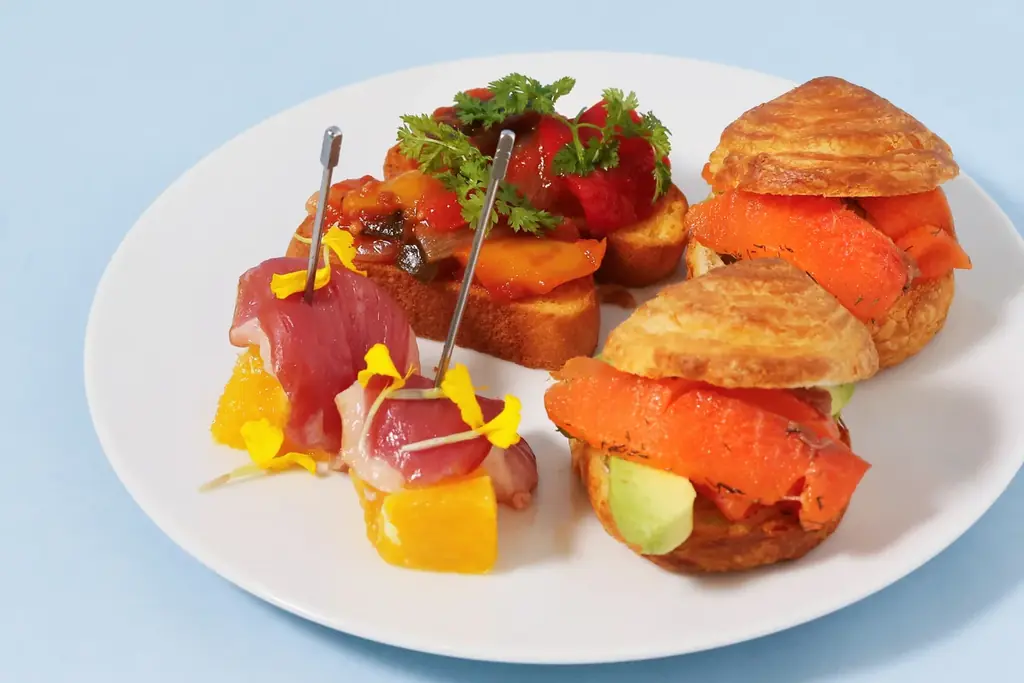 三菱一号館美術館 Café 1894　丸の内でパリの初夏を味わうアフタヌーンティー ー― 展覧会「“カフェ”に集う芸術家」に先がけて登場 画像 5