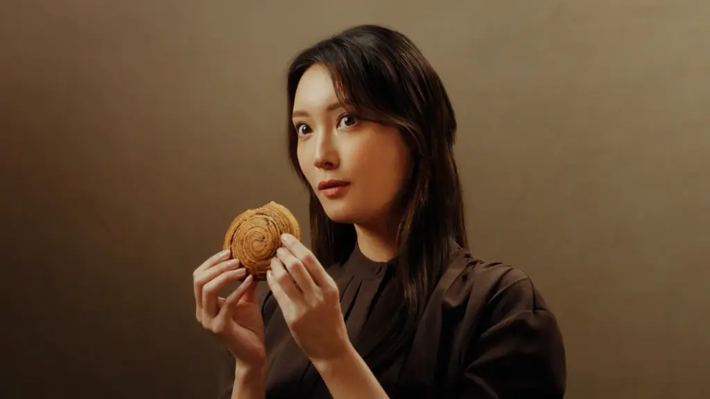 菜々緒さん出演「BASE BREAD」新CM『BASE BREAD チョコレートリニューアル』篇他 5月11日(月) 放映開始 画像 3