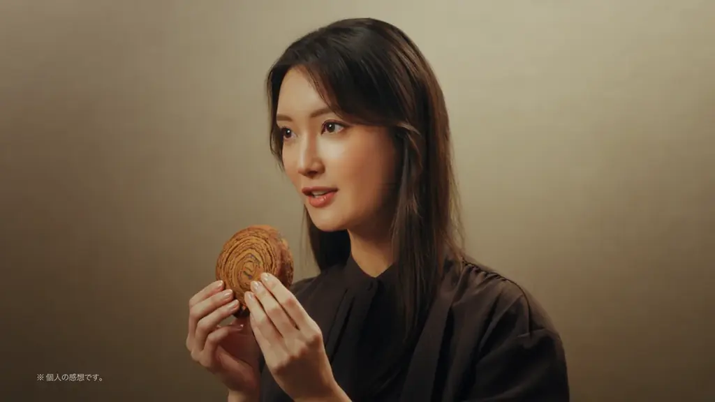 菜々緒さん出演「BASE BREAD」新CM『BASE BREAD チョコレートリニューアル』篇他 5月11日(月) 放映開始 画像 5