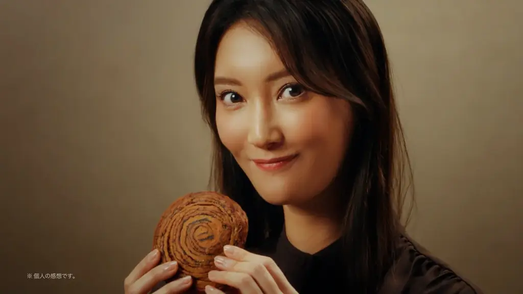 菜々緒さん出演「BASE BREAD」新CM『BASE BREAD チョコレートリニューアル』篇他 5月11日(月) 放映開始 画像 6