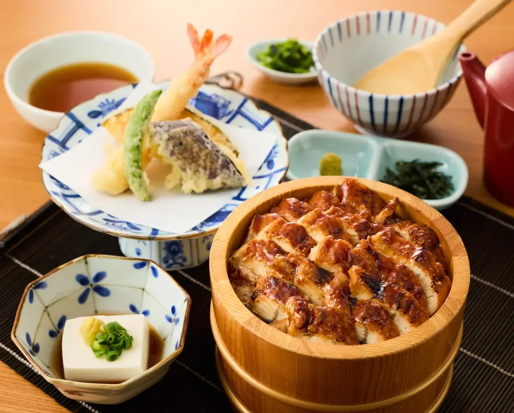 【和食鍋処 すし半】鰻・天ざるが価格据え置きで「”50％増量”キャンペーン」を開催 画像 2