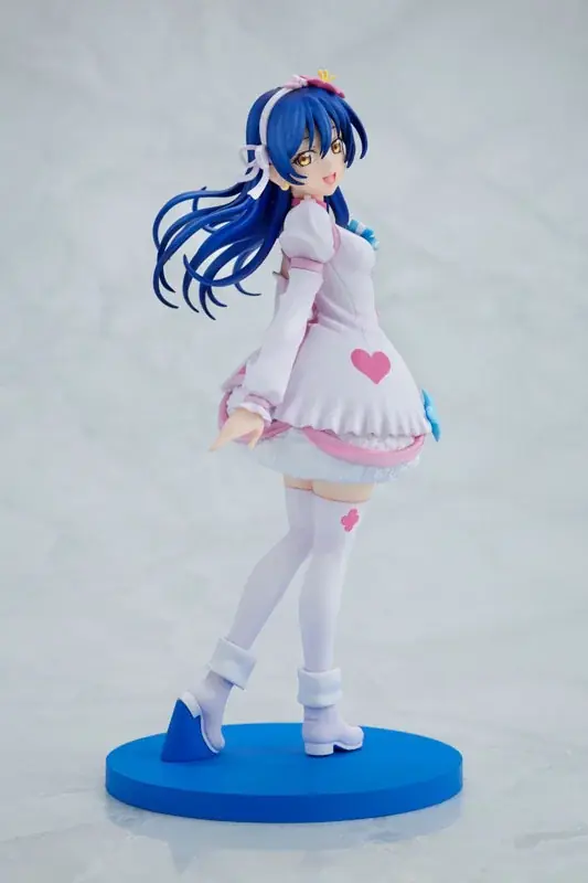 『ラブライブ！』シリーズ15周年を記念し、「高坂穂乃果」「南 ことり」「園田海未」が『僕たちはひとつの光』の衣装でフィギュア化。 画像 17