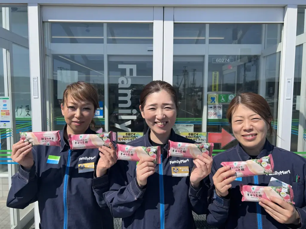 昨年販売数100万本超 の「福島県産桃アイスバー」が進化　桃消費量日本一・福島の桃果汁を48％使用したとろける食感と濃厚な味わいが特長の産地限定果汁アイスバー　5月12日（火）から発売 画像 5