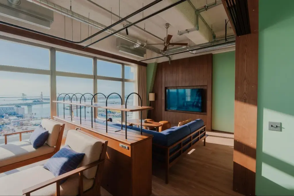 PDS HOTELS『サウスゲートホテル沖縄』で、totonoüの北欧産キャビンサウナ導入 画像 4