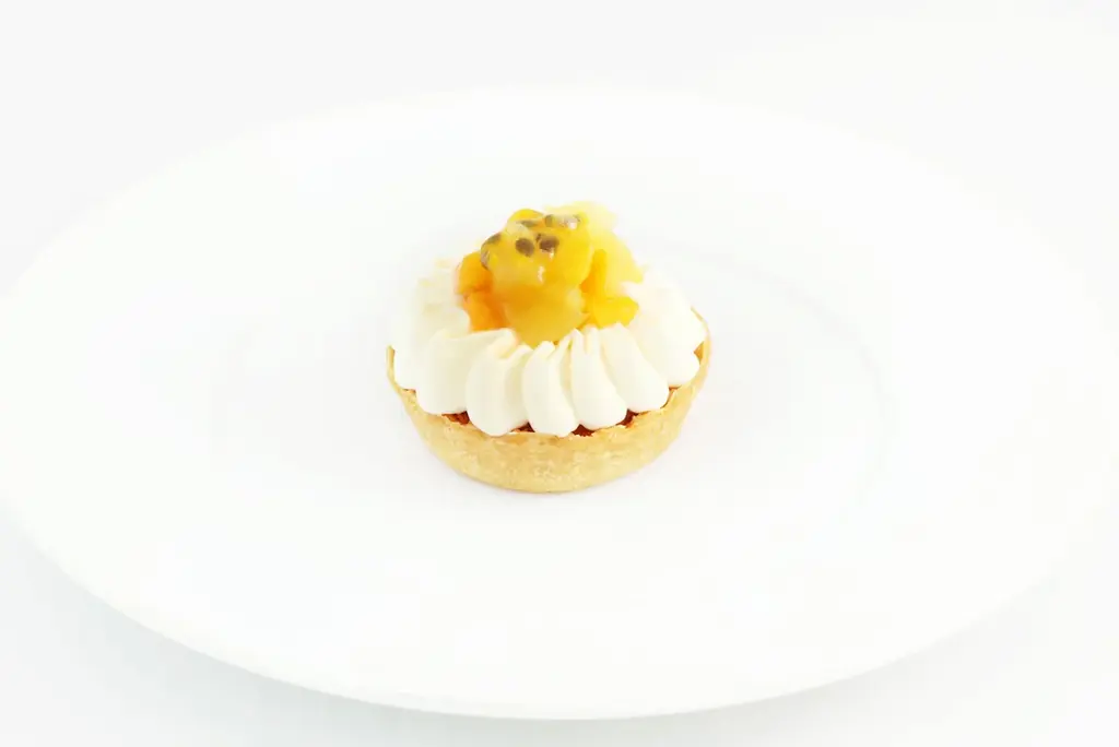 果実が主役の、美しい初夏のデセール。銀座三越のカフェ「ボンボヌール」新メニュースタート 画像 4